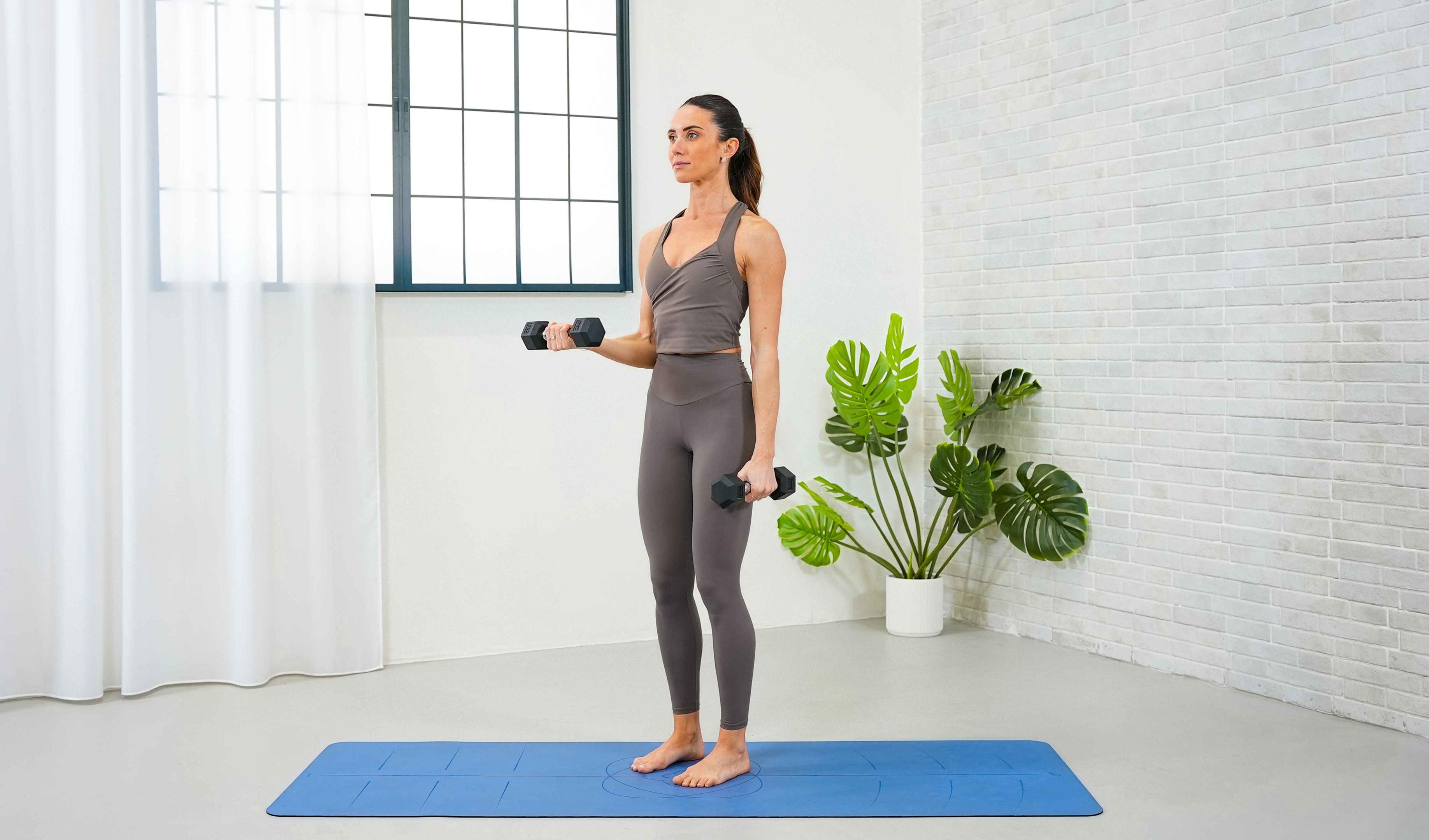 pilates con mancuernas cómo hacer tu entrenamiento más intenso y tonificante pilates cuerpo redes sociales entrenamiento ejercicio pilates con pesas movimiento glúteos mancuernas repeticiones sesiones pesas casa peso fuerza musculatura suelo método moda vez silueta nivel grasa rodillas personas nota número brazos piernas abdomen caderas forma experiencia rutina músculos técnica clases resistencia salud zonas gimnasio artículo sueños consejos recomendaciones largo combinación resultados tonificación impacto discos principiante respiración beneficios pasos esterilla tabla tipo línea tronco core hombros mejor cargas efecto pecho mano cosa espalda colchoneta tobilleras una centro botellas agua cabeza vida torso postura mente