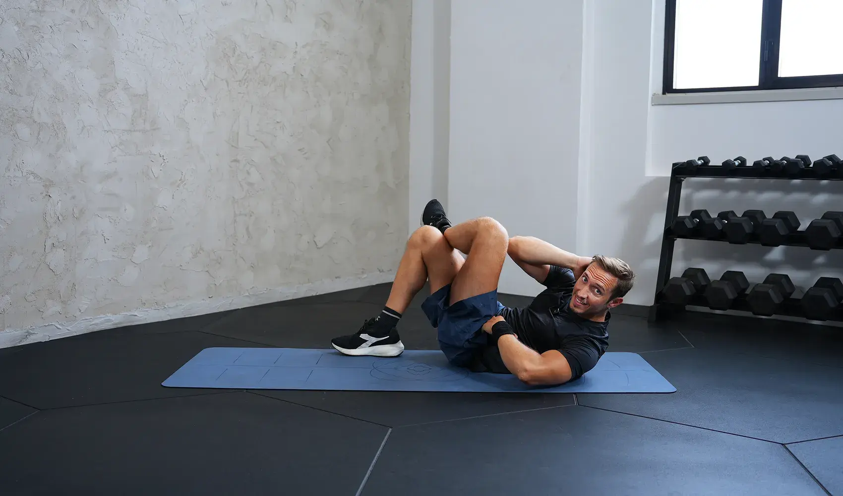 abs personal trainer six pack esercizi addominali allenamento addome esercizi per gli addominali pancia nutrizione umana sit up scienze motorie consigli postura circuito core crunch tempo posizione di partenza casa schiena muscoli addominali muscoli terra piedi novità tappetino dieta indice articolo corpo mountain climber modo esercizio muscolo risultati uno attività tutto grassi realtà modi volte grasso fattori lavoro addominali scolpiti forza riscaldamento mito tipo allenamenti insieme migliori esercizi ruolo alimentazione volta piano palestra definizione parte sviluppo punti plank programma vantaggi stabilità donne uomini serie persone vita posto costanza gambe articoli spalle pack segreto sforzi ginocchia