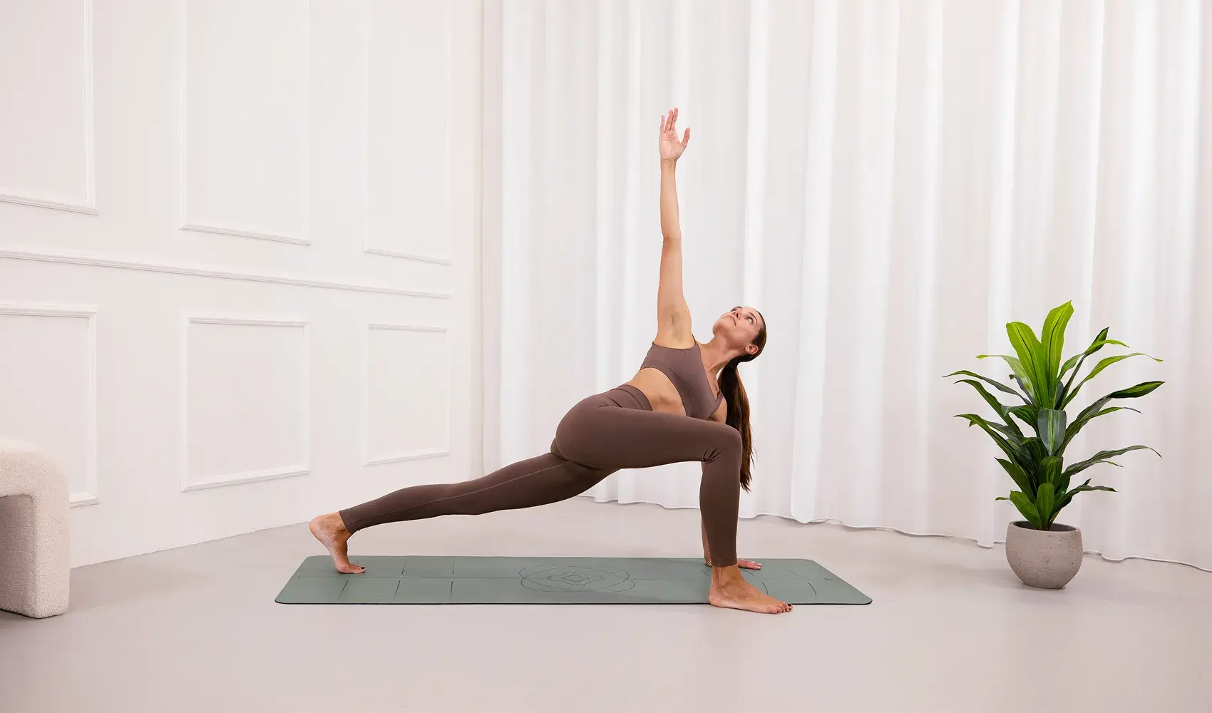 pilates full body tonifica e rinforza il corpo con un allenamento completo ed efficace total body pilates esercizi total body workout allenamento 00 min visualizzazioni allenamenti total body total corpo logo fixfit bianco esercizi di pilates allenamenti con focus total forza flessibilità fixfit promuove uno stile stile di vita sano condividi questo workout workout e resta aggiornata vita sano e sportivo diretta e resta aggiornata workout per zona focus total body workout per livello workout per durata seguici su instagram seguici su youtube allenamenti fixfit basso impatto agilità allenamento completo anteprime dei nostri workout movimenti esercizi e allenamenti sessione core aggiornata o su tutte novità di fixfit p iva 02484400417 scopri le anteprime segui i workout workout in diretta tonificazione livello avanzato livello gambe descrizione allenamento ultimi workout tutte le novità controllo respirazione parte metodo youtube postura stretching muscolatura precisione struttura allenamento miglioramento benefici movimento focus facebook rinforzo condivisione gamba sx gamba dx recupero concentrazione versione muscoli schiena attenzione informazioni rotazione dell'anca da distesi dell'anca da distesi gambe 30s mobilizzazione mente equilibrio iscriviti o accedi