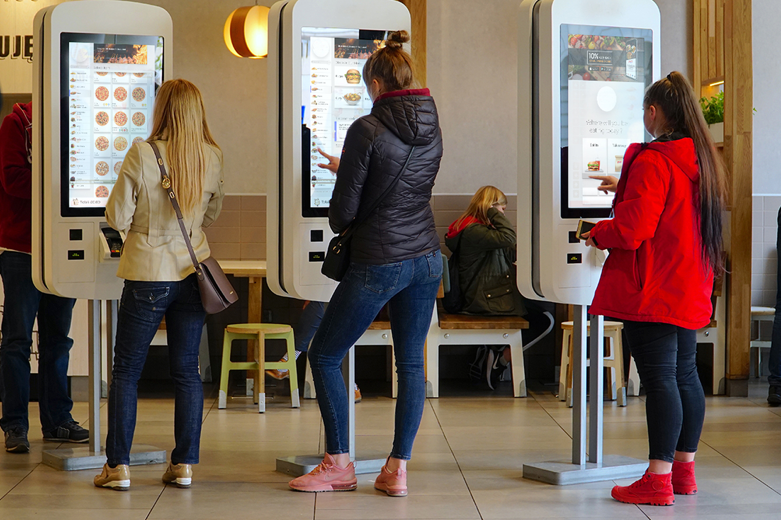 Why Interactive Touch Screen Kiosks Are Essential for Modern Stores