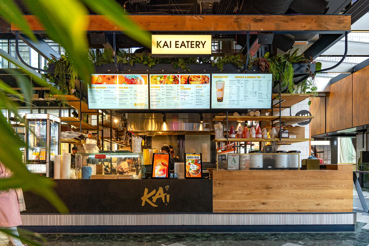 tea talk cafe with multiple tabin self service kiosk