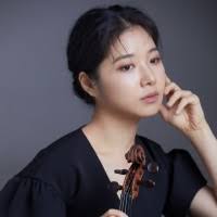 Youjin Lee