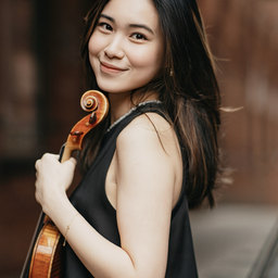 Yun Lee