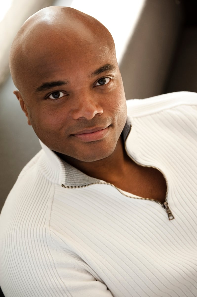 Leon Williams — Voice