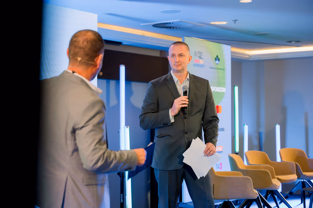 Deň bez hotovosti 2025