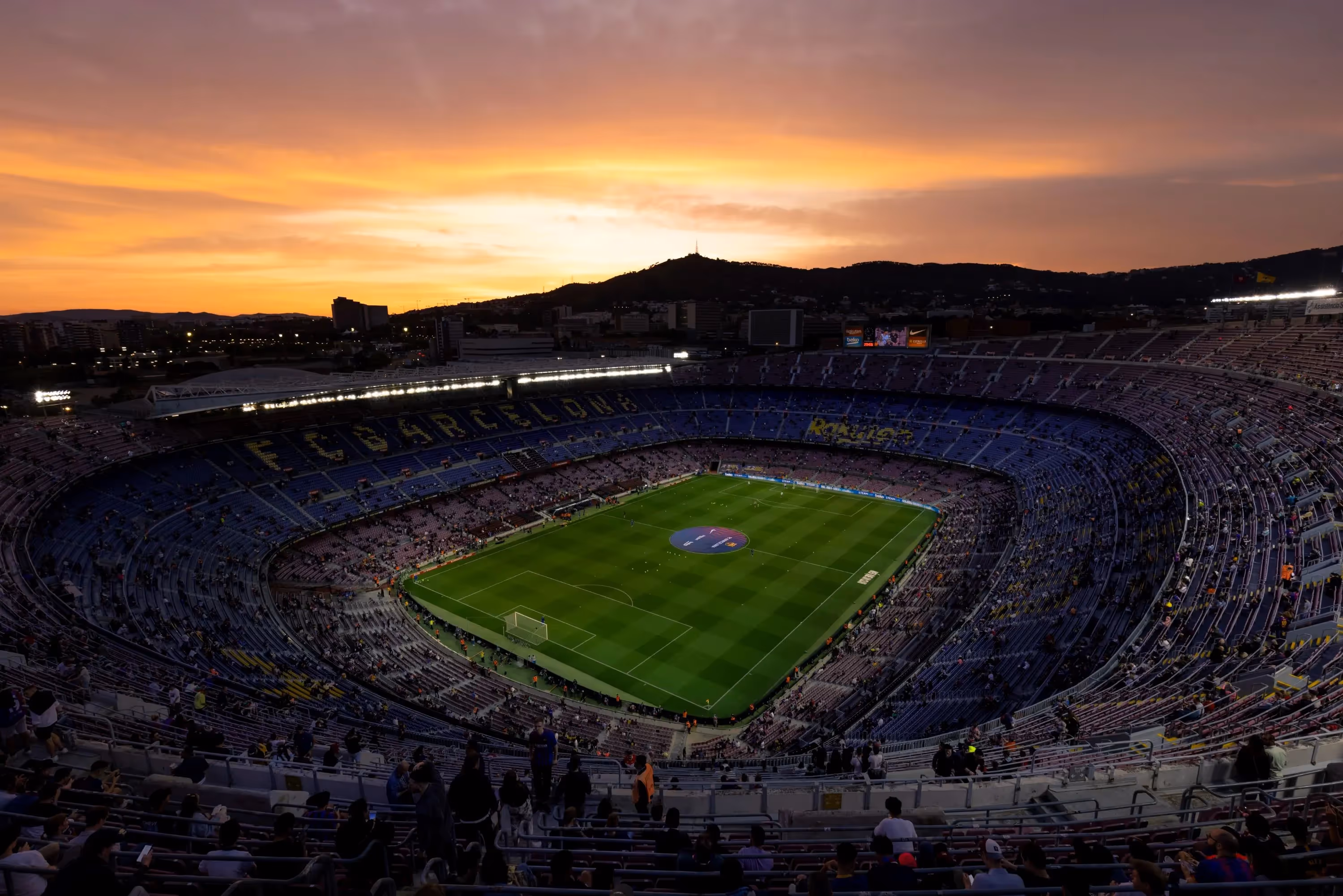 tribune du stade fc barcelone 