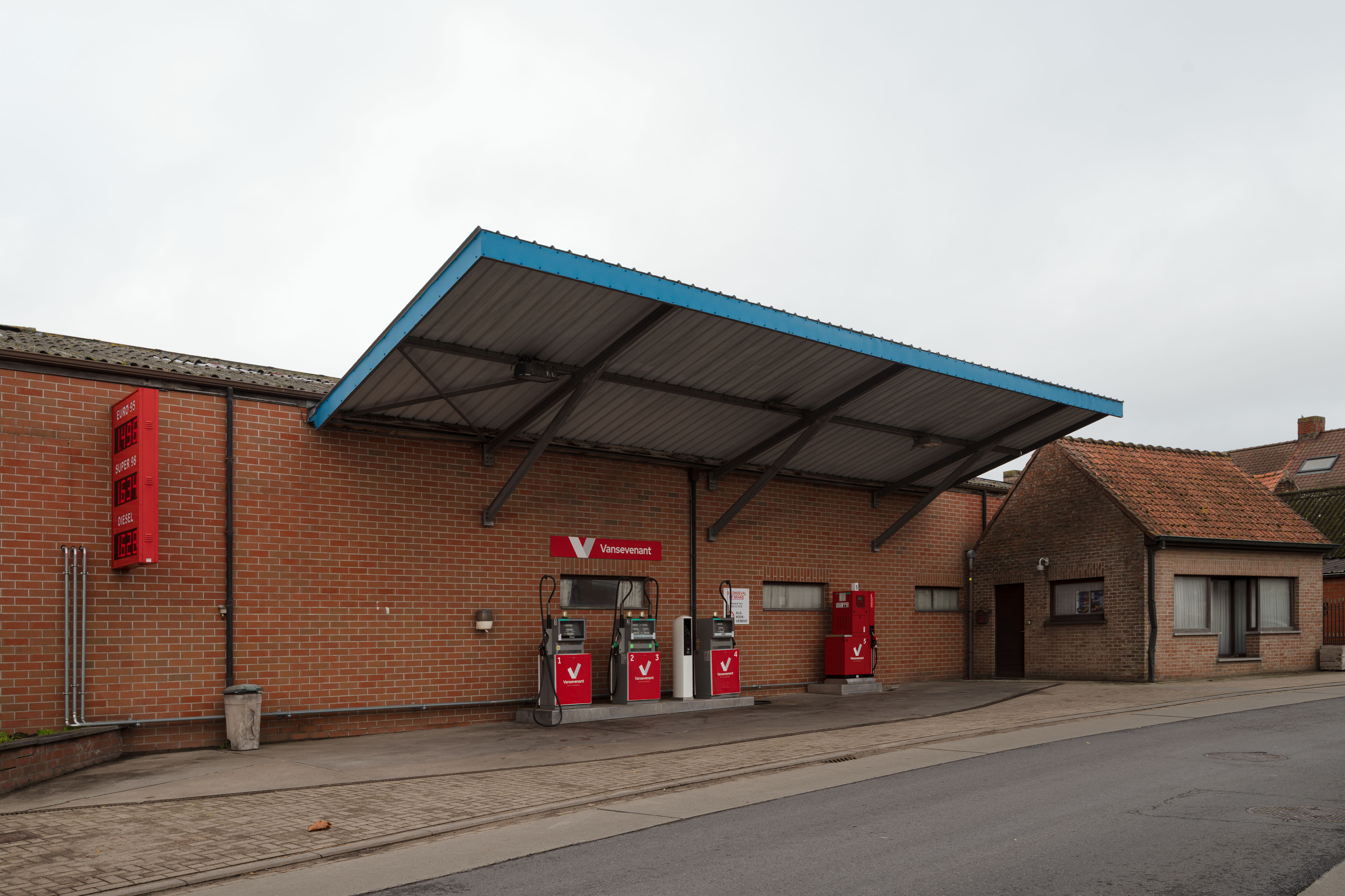 Tankstation Kortemark-werken
