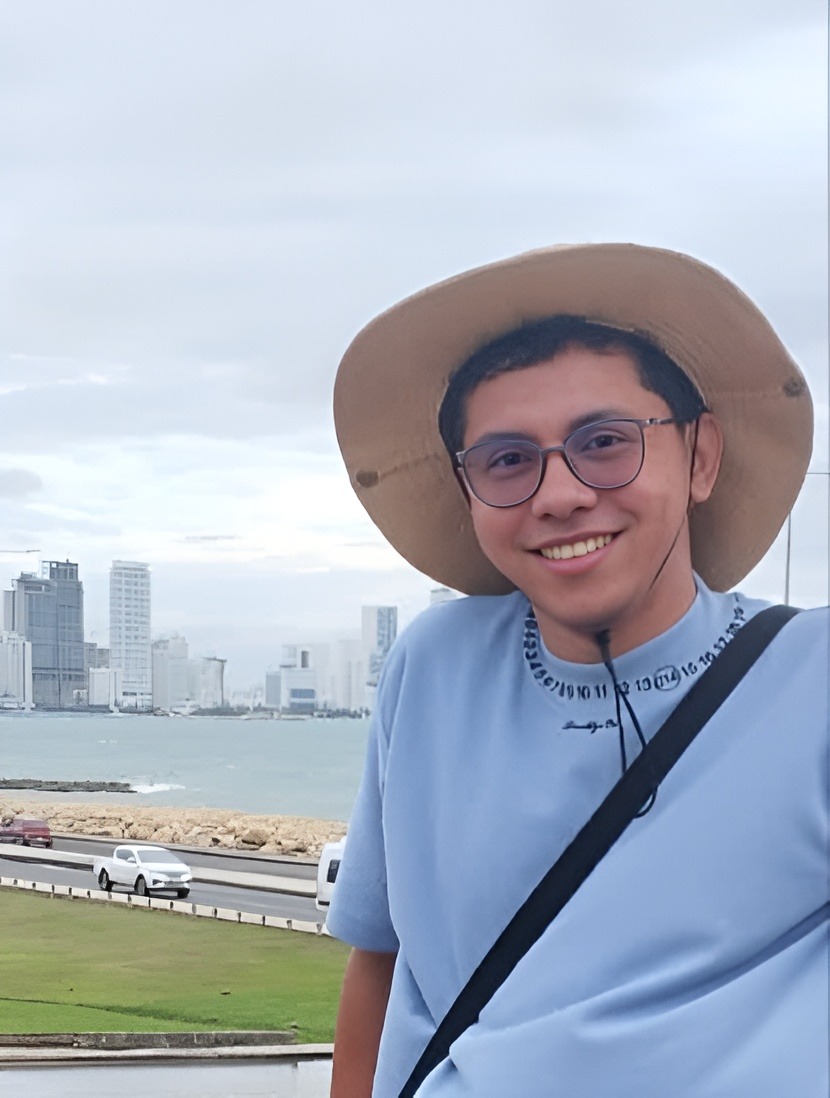 Jan C Fuentes