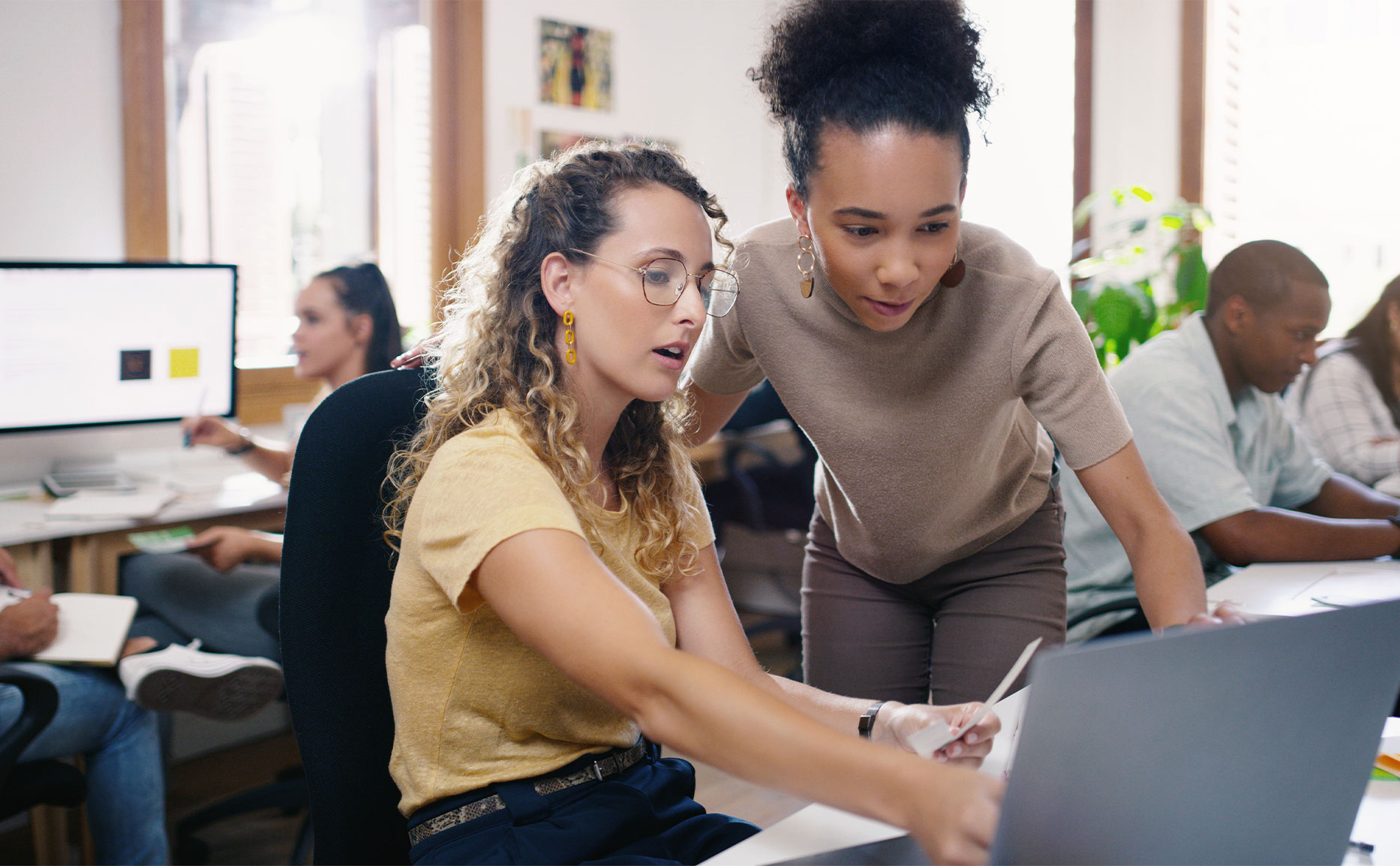 specialized medical device marketing support company for agency collaboration supporting specialist capacity, client delivery, and protected account relationships