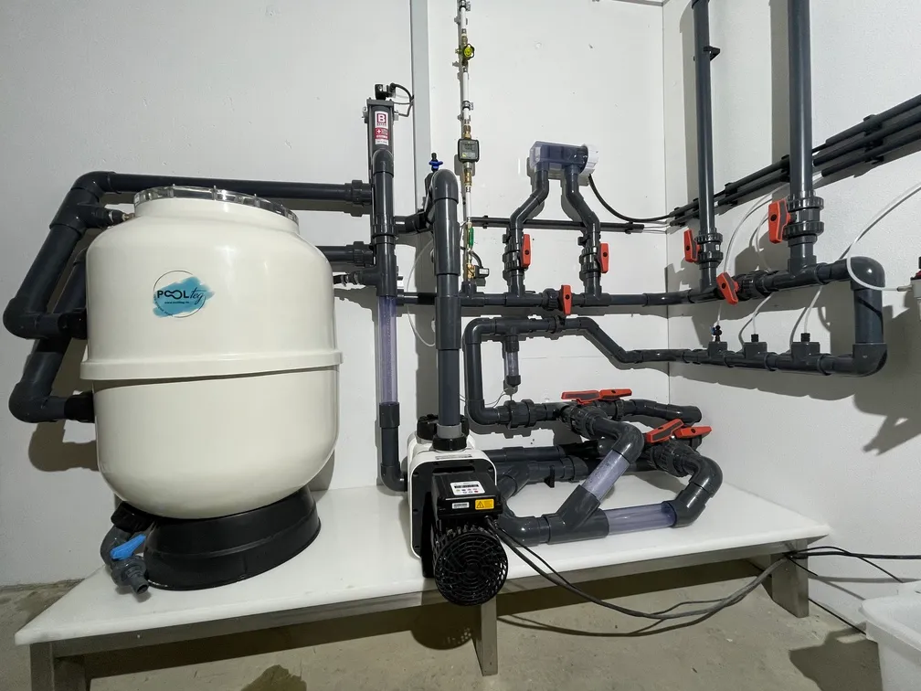 Vollautomatische Salzelektrolyse-Anlage