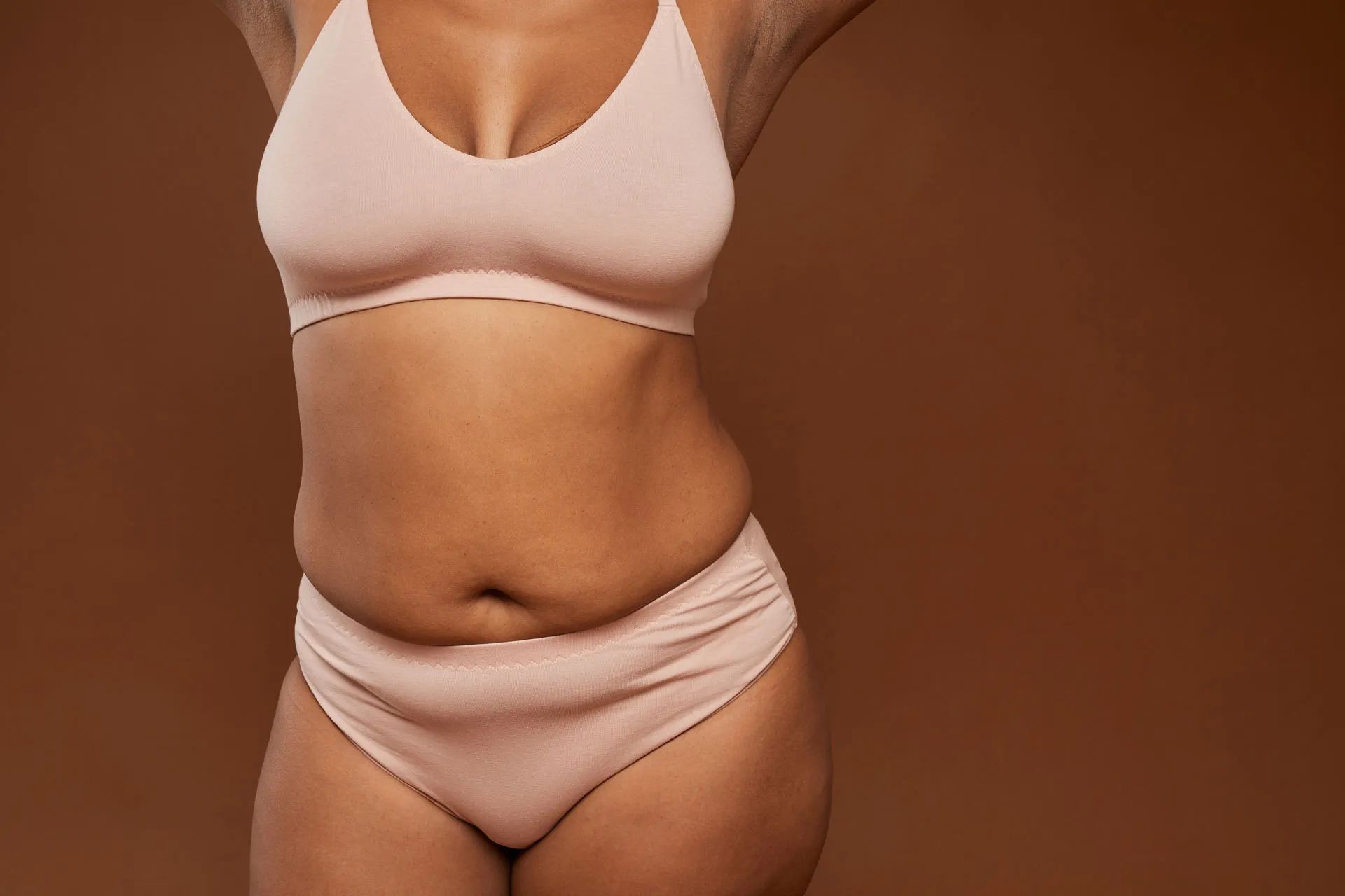 ¿Se puede aumentar de peso después de una abdominoplastia?