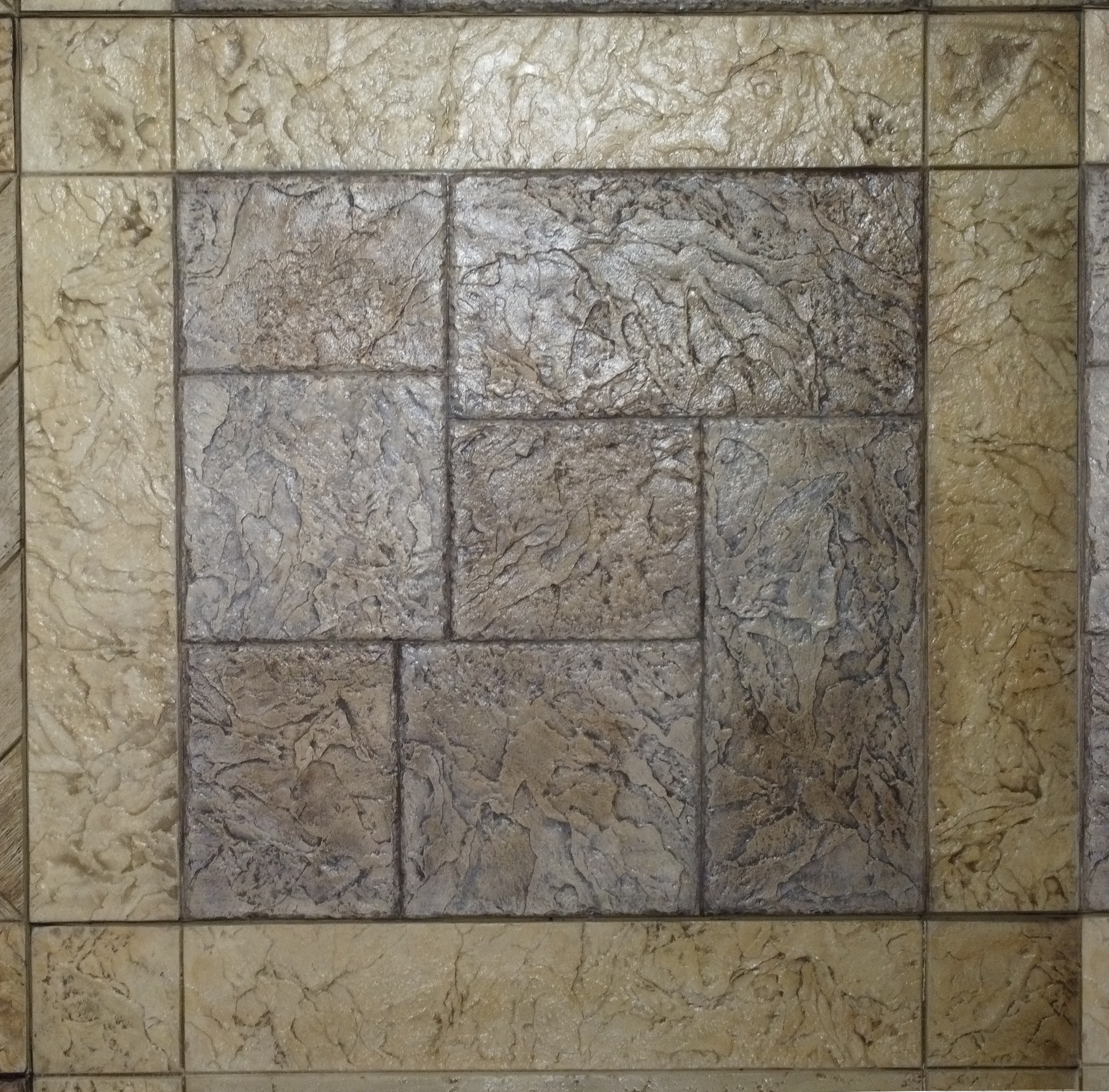 Prata Ashlar Banded Seamless Magnetic