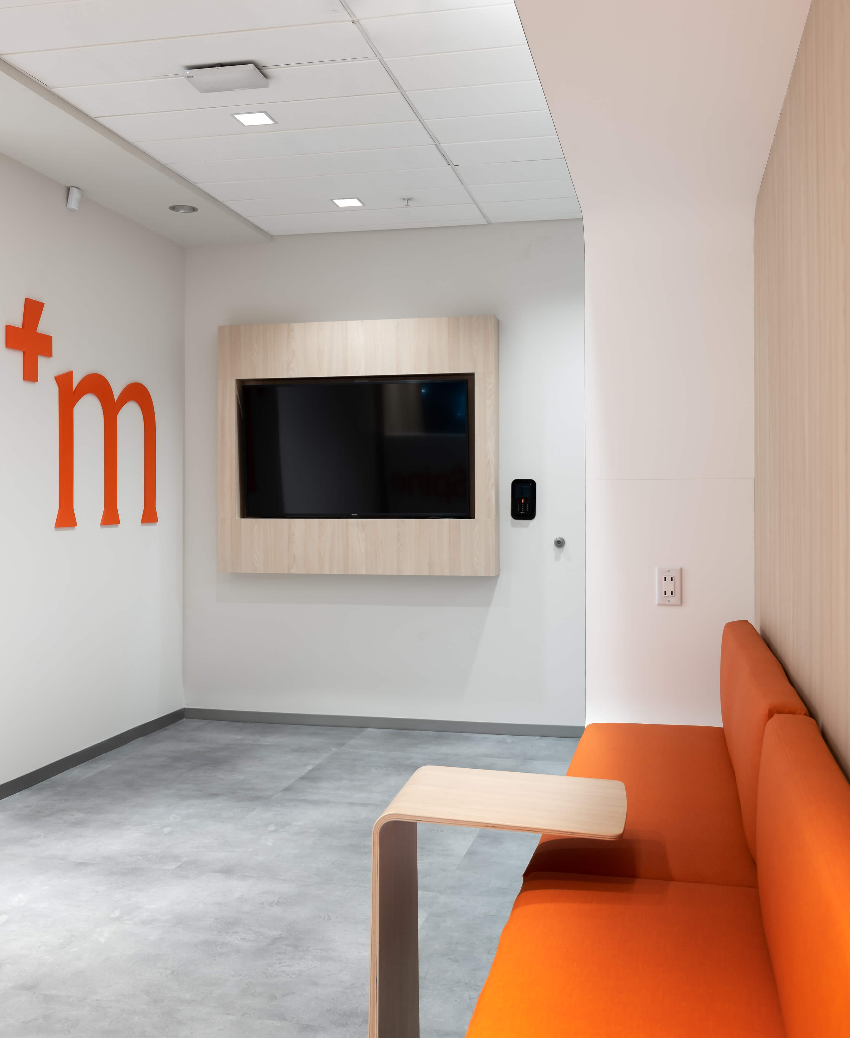 miiSpine clinic interior Louisville KY - minimally invasive spine surgery practice