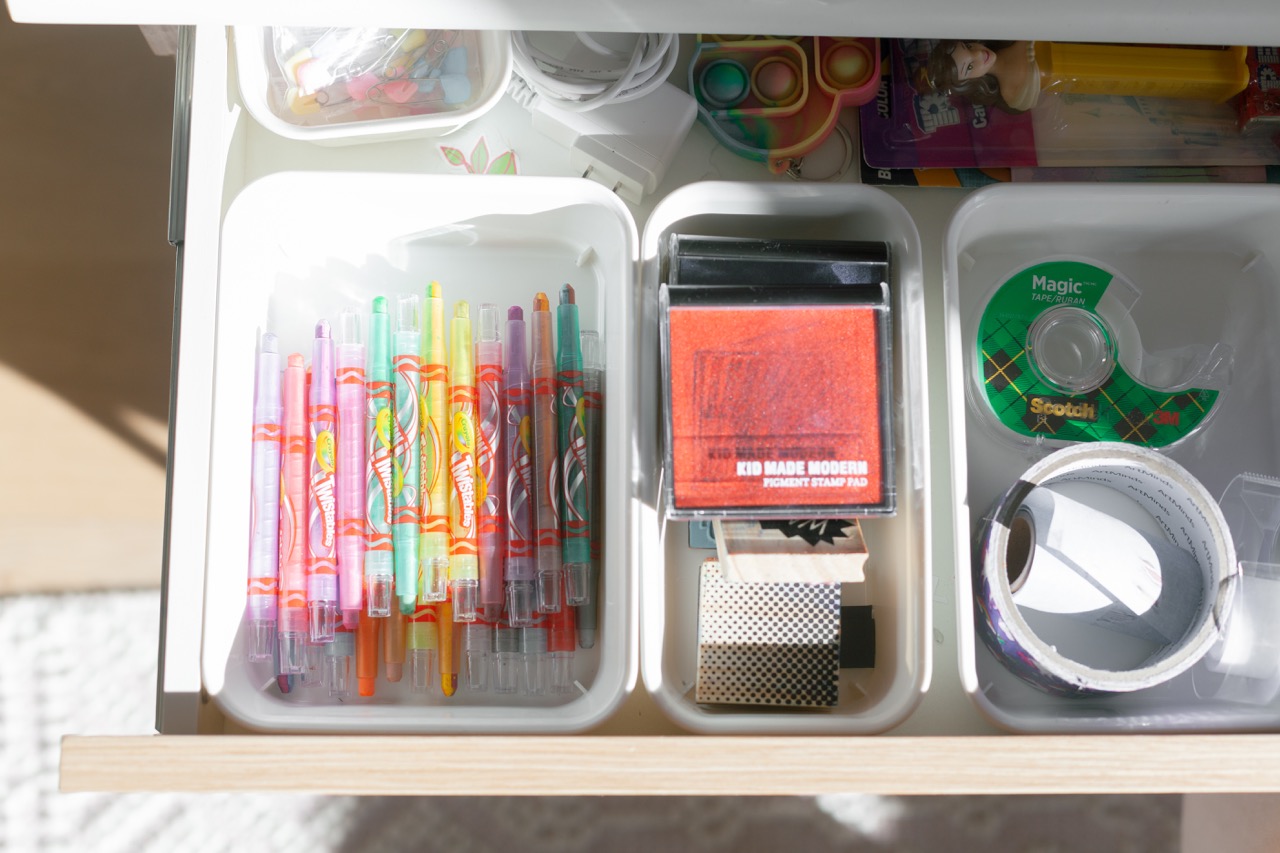 Simple Toy Systems for Happy Play‍