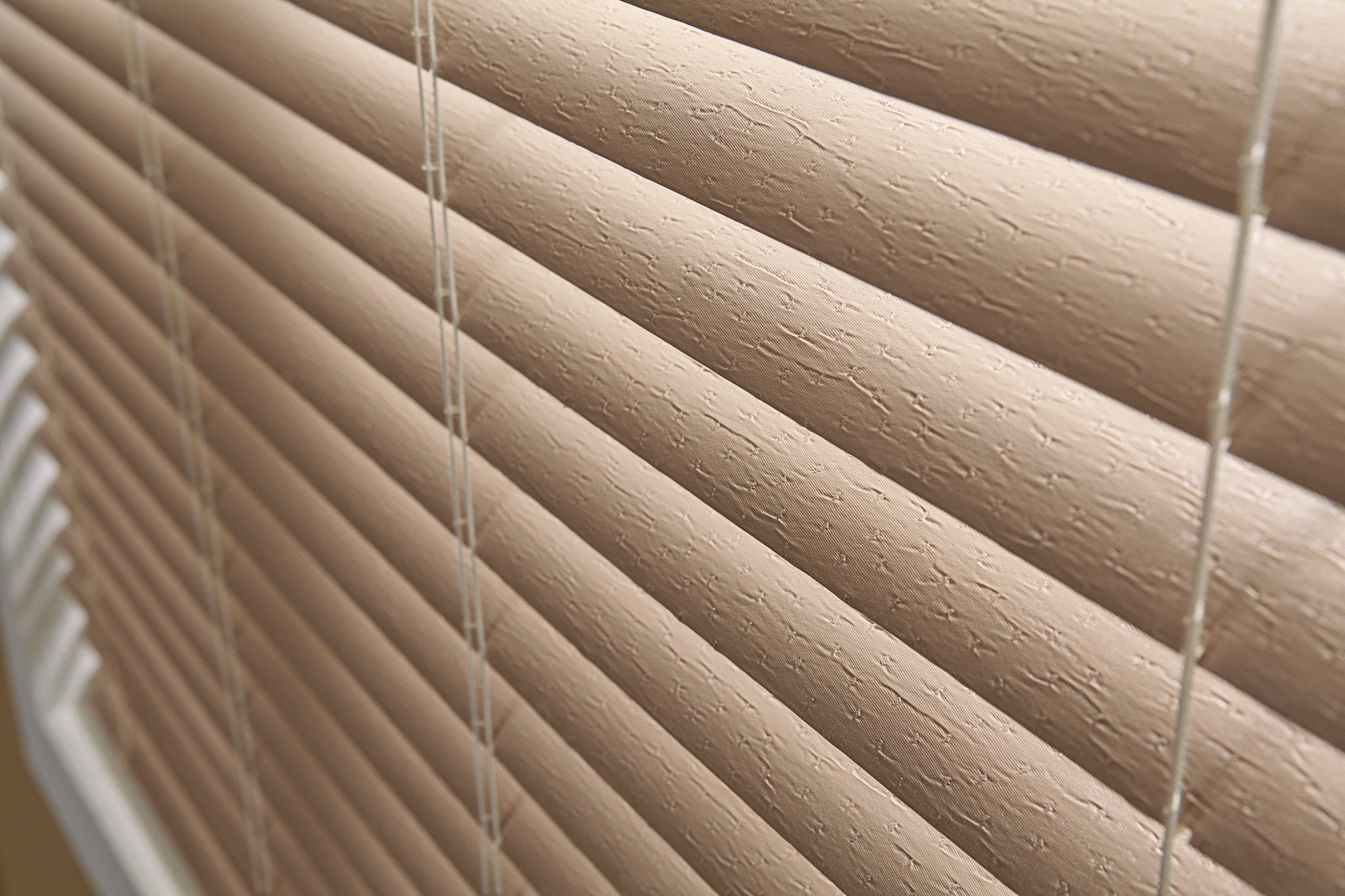 Custom horizontal vinyl blinds