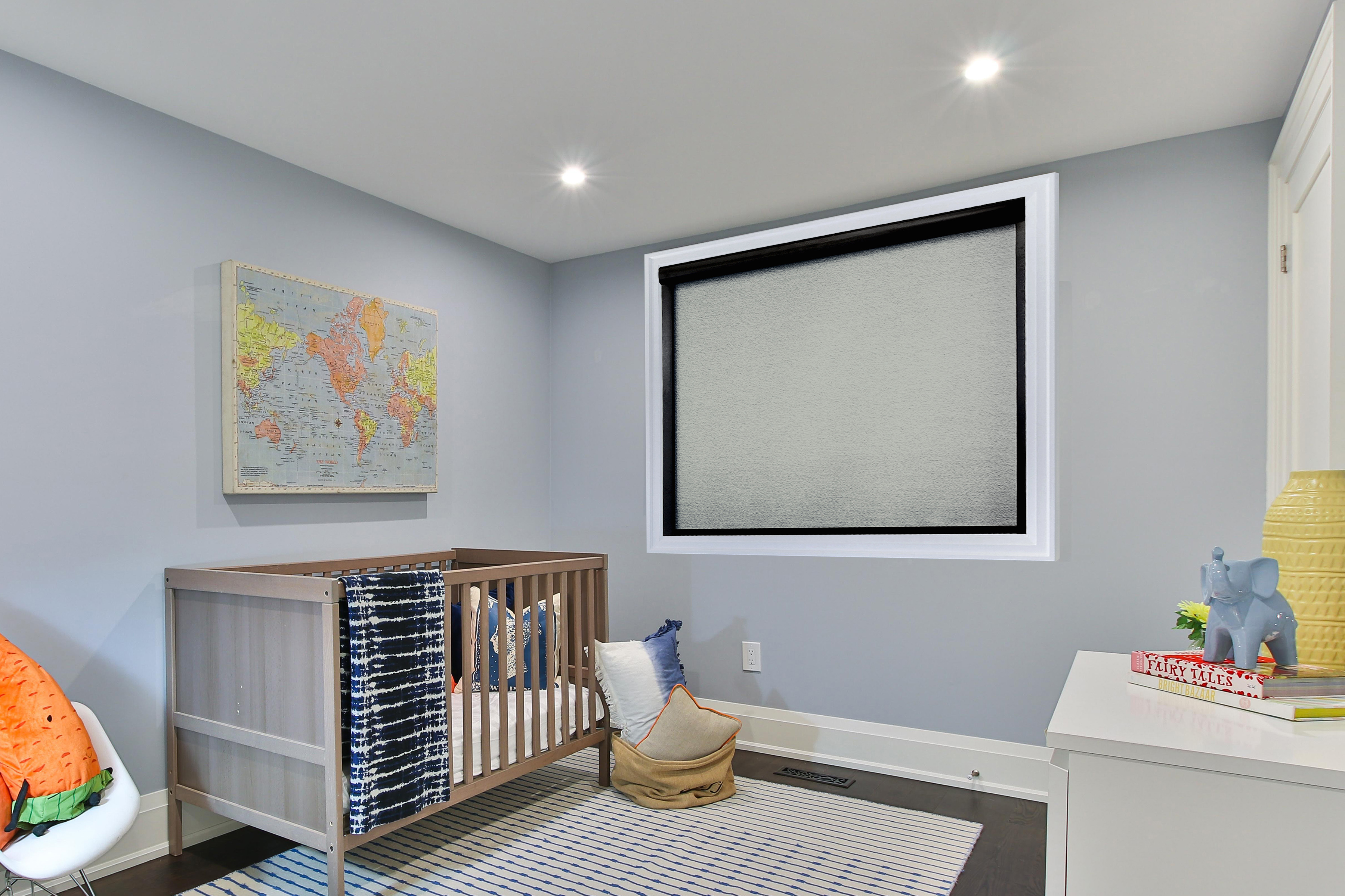 Blackout roller shades