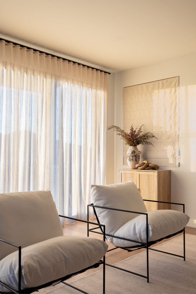 Ripplefold drapery header style