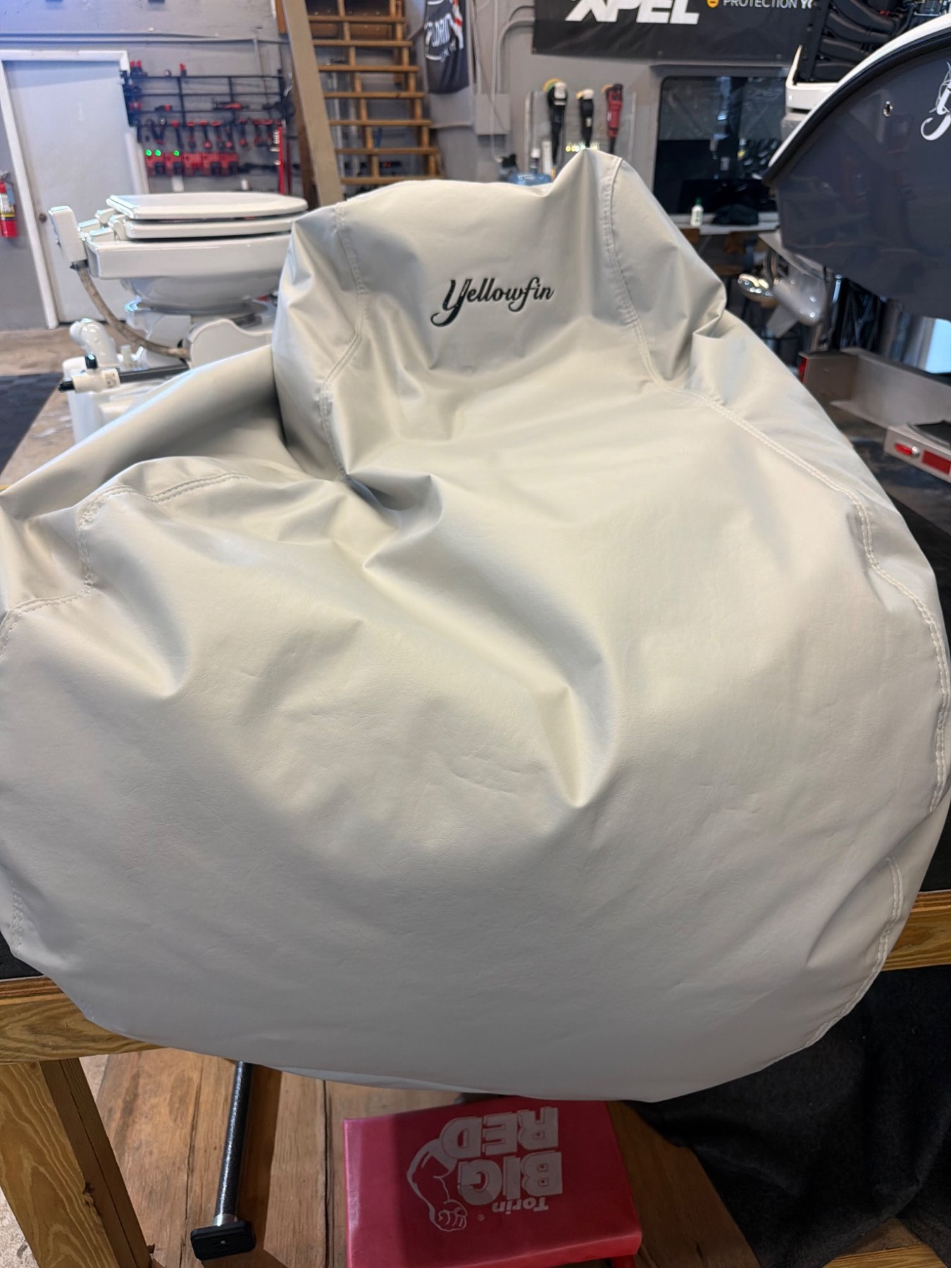 Fitted protective boat cover