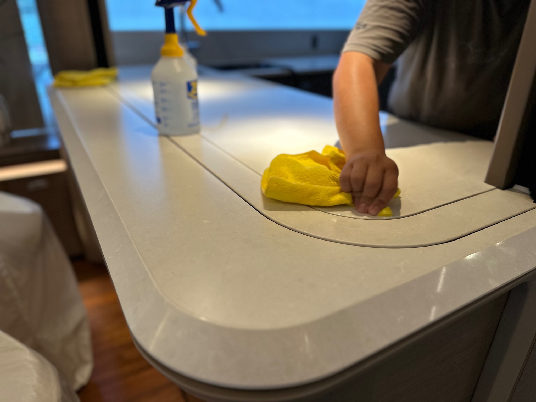 Finishing an interior counter surface