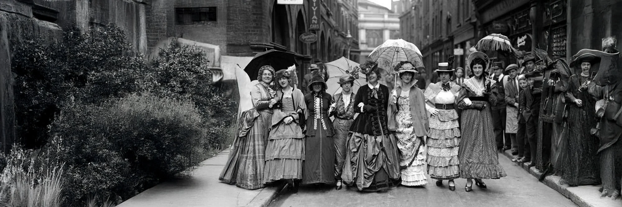 Dəbdəki Kəskin Dəyişikliyin Səbəbi Nədir?