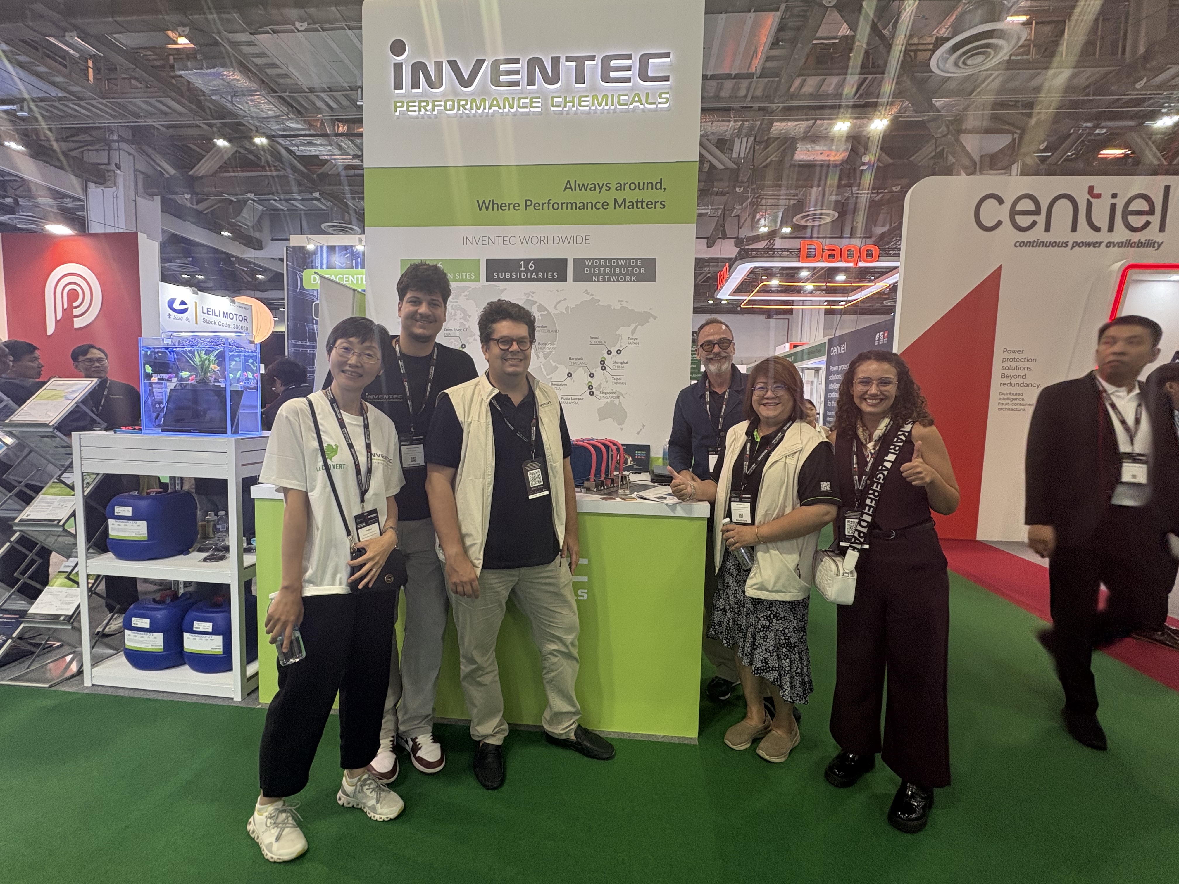 Calyos capped off a packed week in Singapore by taking part in Data Centre World Asia 2026, held September 29–30 at Marina Bay Sands, where the company joined forces with Inventec Performance Chemicals to present next-generation thermal management solutions to the region's data centre community.