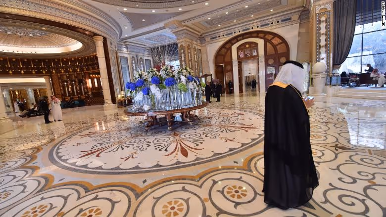 Sauditas surpresos com campanha anticorrupção