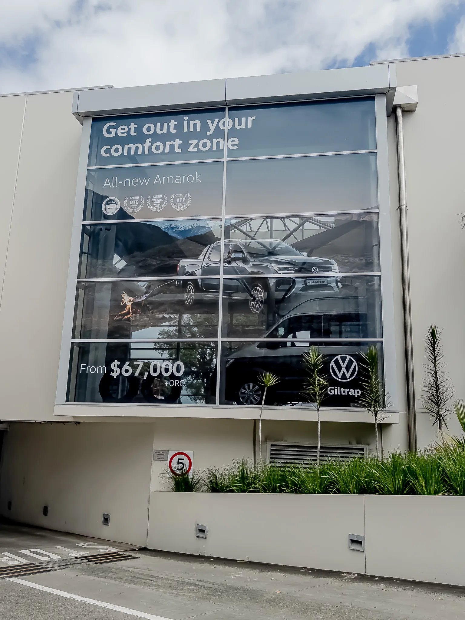 Giltrap Prestige vehicle fleet signage by Unique Tints Auckland.