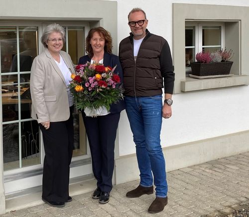 Herzlichen Glückwunsch zu deinem 10-jährigen Dienstjubiläum liebe Monika Ellmauthaler!