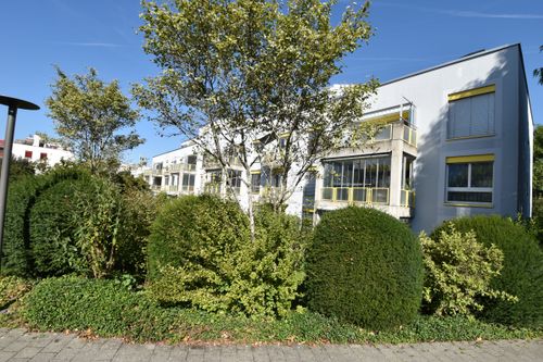 Idylle trifft Komfort: 3½-Zimmer-Wohnung im 1. Obergeschoss