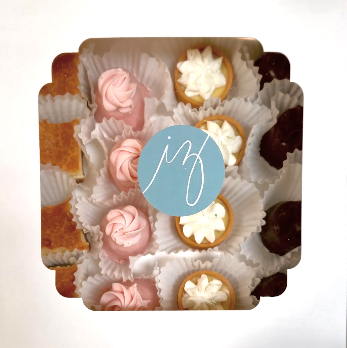 Spring & Summer Dessert Box