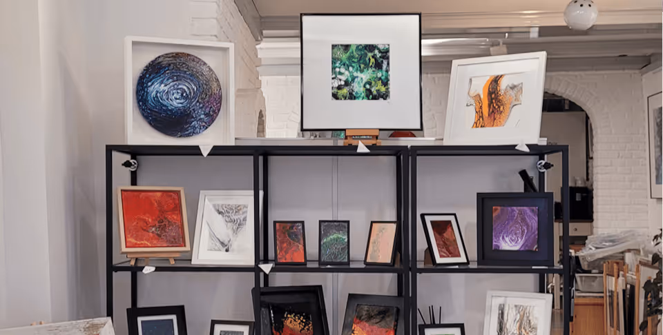 Verschiedene Kunstwerke