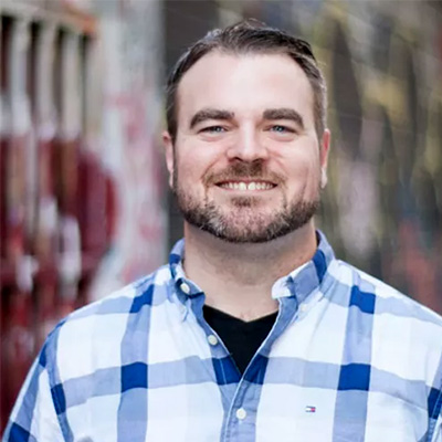 Headshot of Tim Smith, wine industry storytelling and brand narrative expert