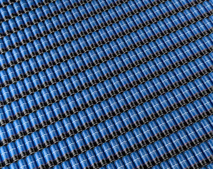 Beer can custom by Outshinery