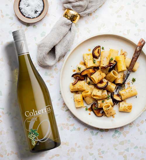 Wine bottle recipe pairing by Outshinery