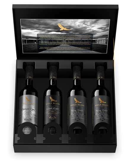 Wine box and shipper set by Outshinery