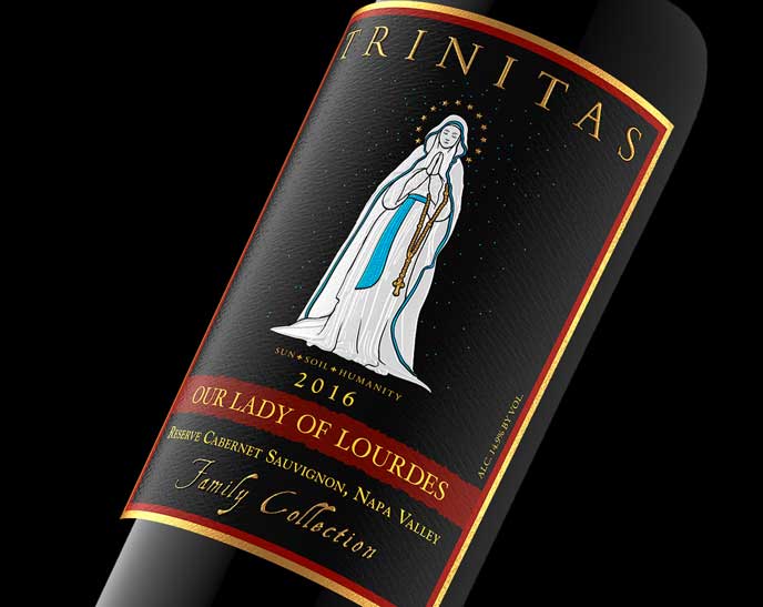 Wine bottle beauty shot by Outshinery