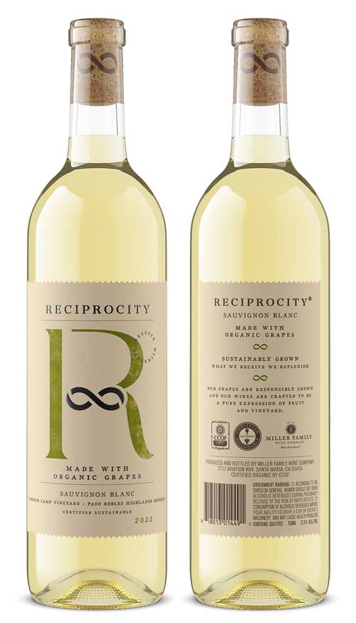 Wine bottle product shot by Outshinery