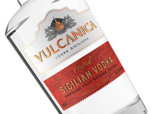 Spirits bottle daiquiri by Outshinery