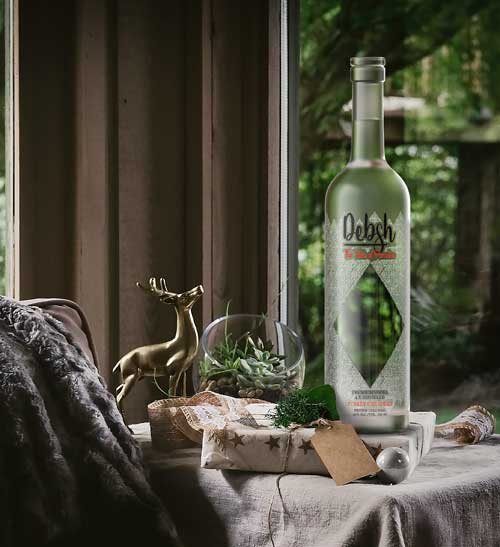 Spirits bottle negroni by Outshinery