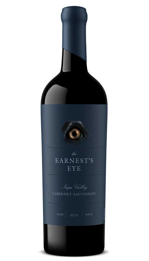 Wine bottle product shot by Outshinery
