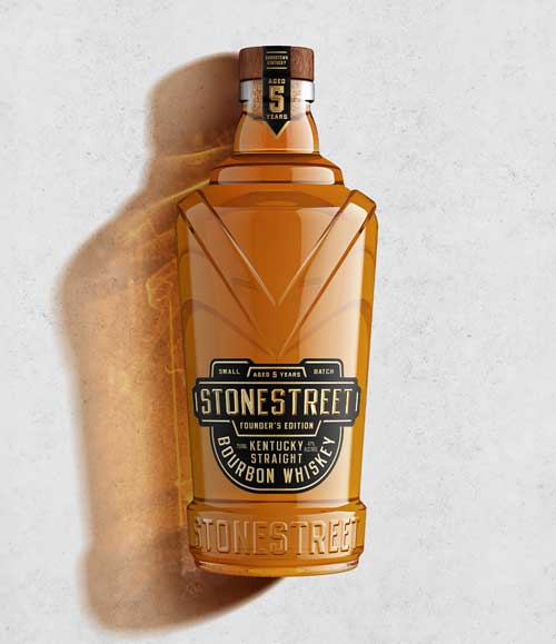 Spirits bottle negroni by Outshinery