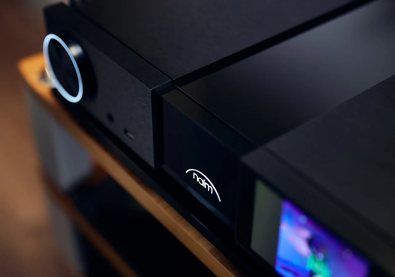 New Classics: Naim pre amp and power amp combo review
