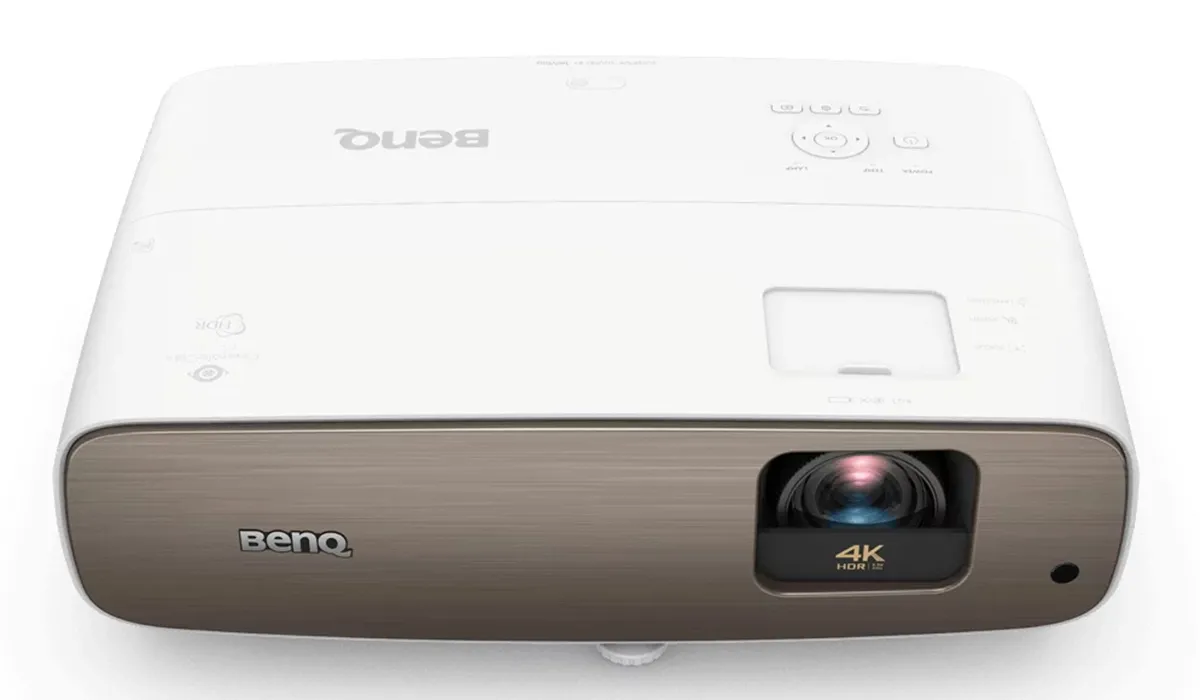 BenQ W2710i
