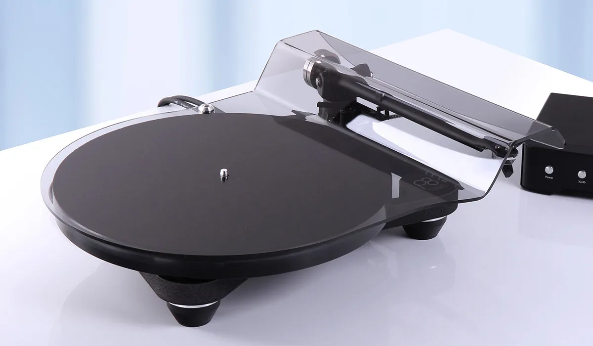 Rega Planar 8