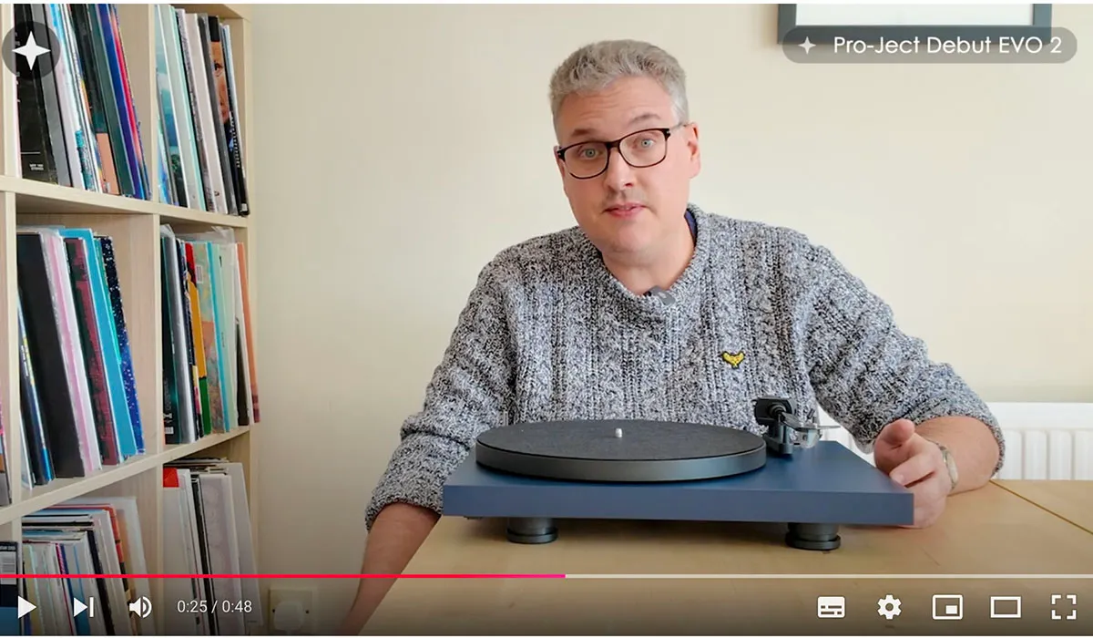 Best turntable under £1000? Watch and learn