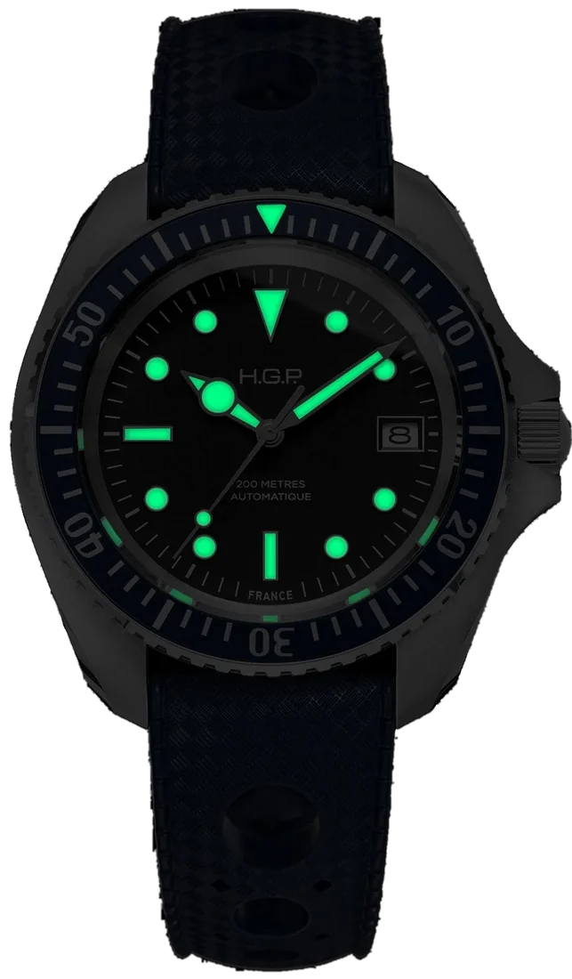 Diver 200 Automatic dans le noir, lunette bleue, bracelet caoutchouc Tropic