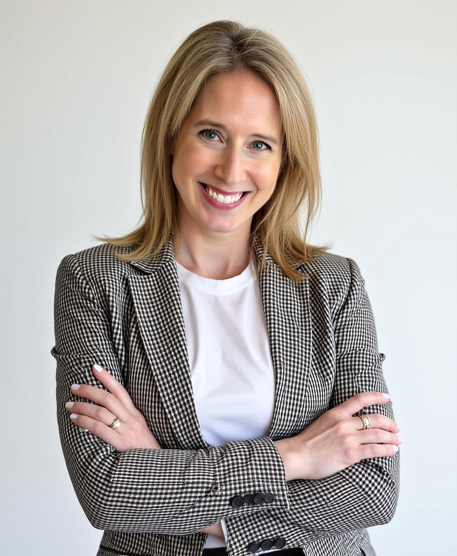 What is OTP (One-Time Password)? Benefits, Uses & Examples | Vibes