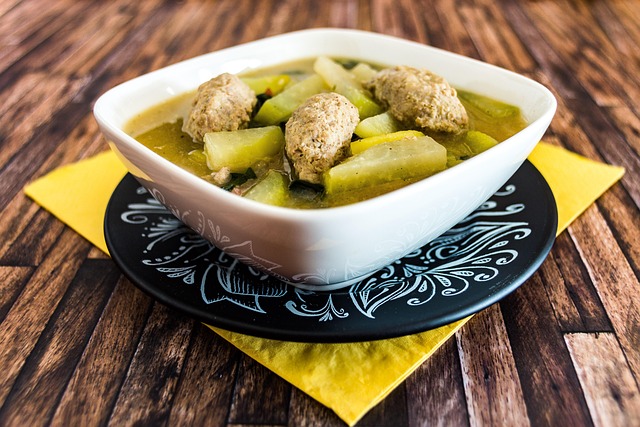 Crockpot recipes can be healthy, easy, and versatile. 