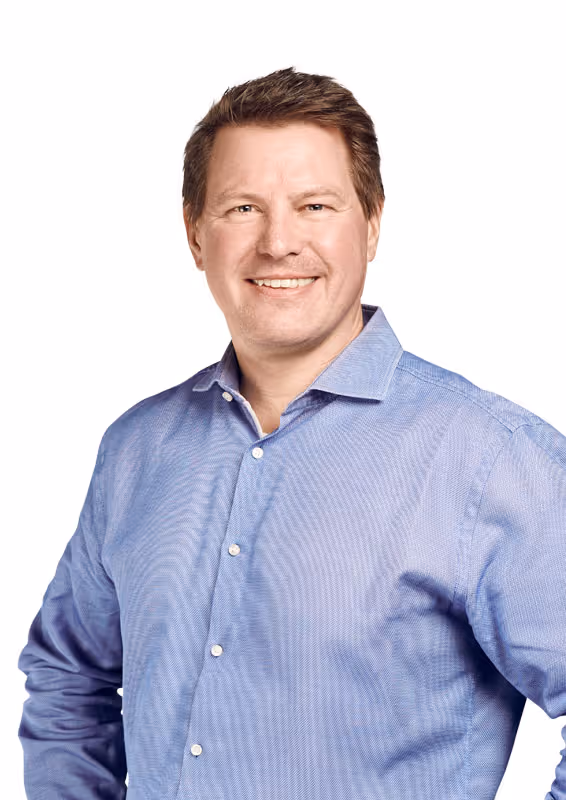 Tom Valbak, CEO at Xtellio