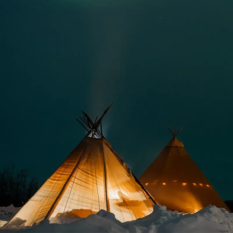 Celebrate the New Year in Arctic Elegance – Reserve Your Exclusive Lapland Experience Today!